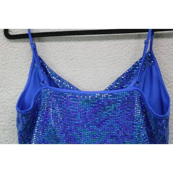BCBGeneration All Over Sequins Cami Crop Top-Size Medium-Cowl Neck - Picture 9 of 9